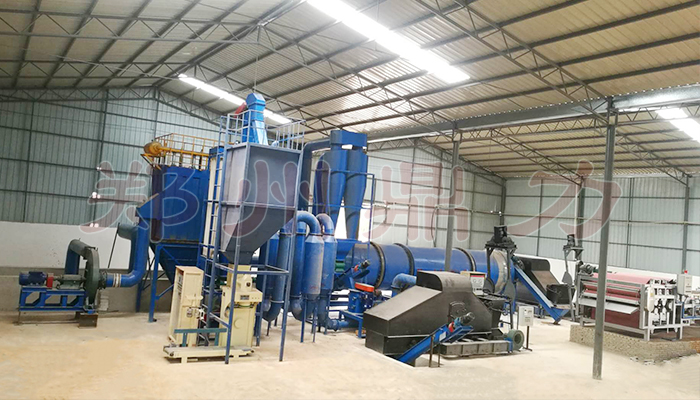 云南攪拌式馬鈴薯渣滾筒烘干機現(xiàn)場圖